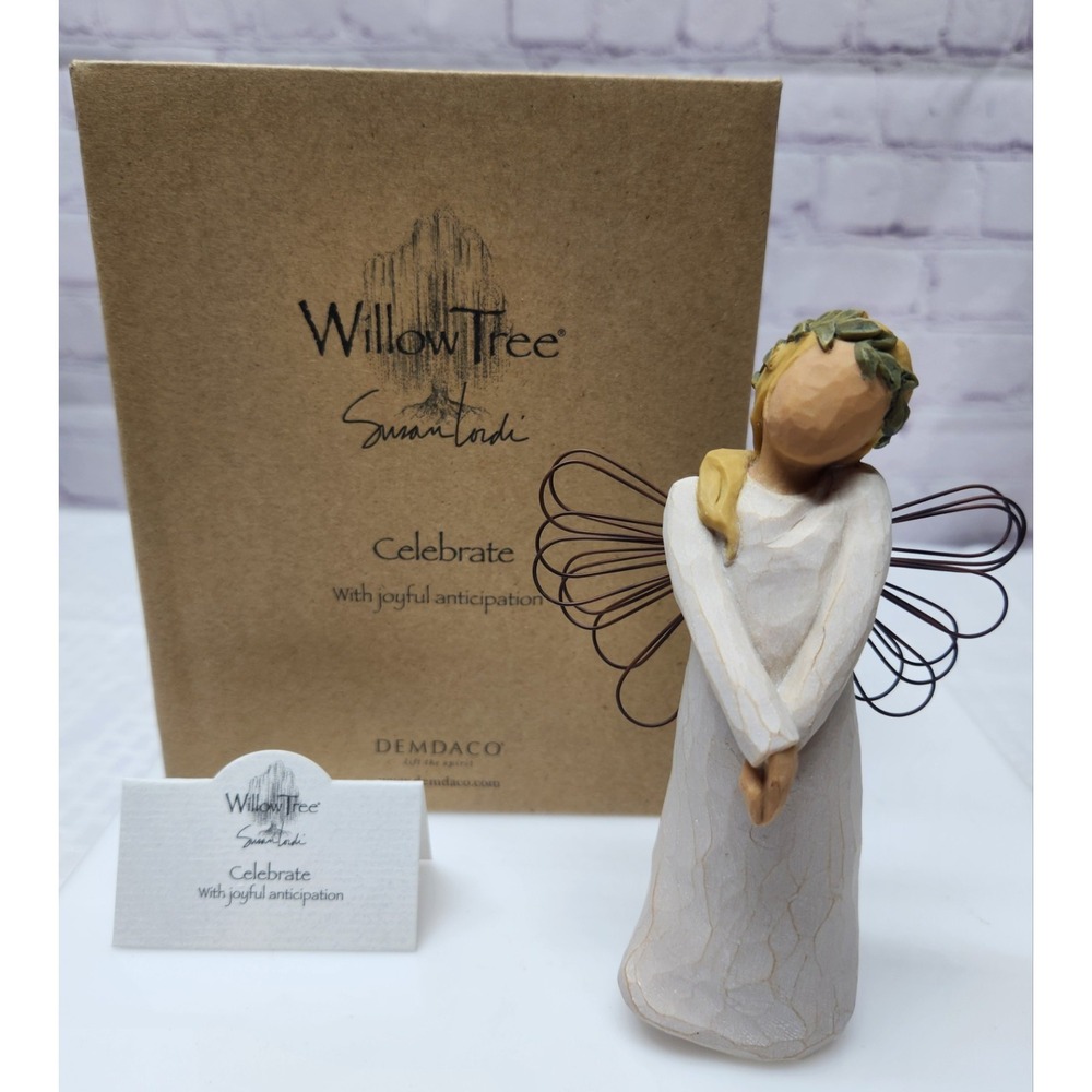 Willow Tree "CELEBRATE" Angel‎ Figurine Susan Lordi 2003 Demdaco 26108 NEW!